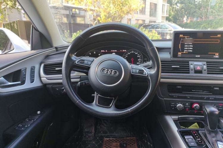 Used Audi A7 2017 40 TFSI Ambition Edition Steering Wheel