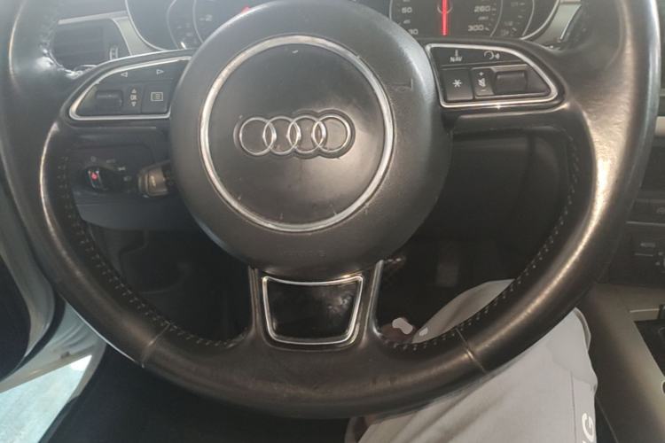 Used Audi A7 2017 35 TFSI Fashion Model Steering Wheel