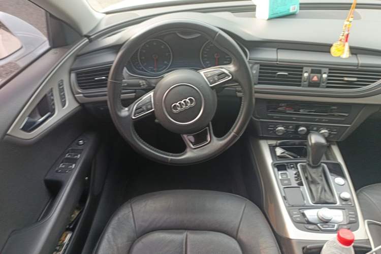 Used Audi A7 2017 35 TFSI Fashion Model Steering Wheel