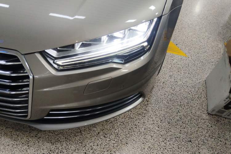 Used Audi A7 2017 40 TFSI Ambition Edition Left Front Headlight