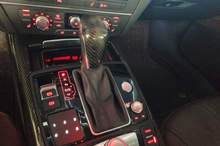 Used Audi A7 2018 40 TFSI Ambition Edition Gear Lever
