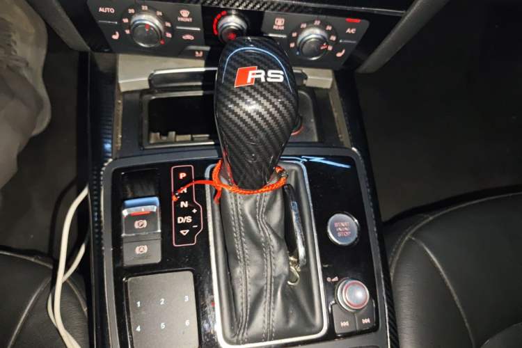 Used Audi A7 2018 40 TFSI Ambition Edition Gear Lever