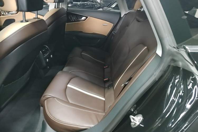 Used Audi A7 2018 50 TFSI quattro Comfort Model Left Rear Seat
