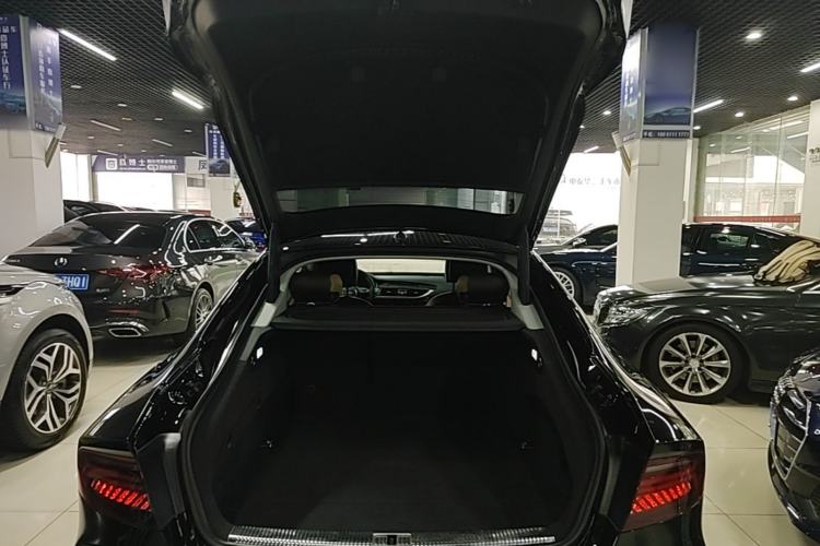 Used Audi A7 2018 50 TFSI quattro Comfort Model Trunk