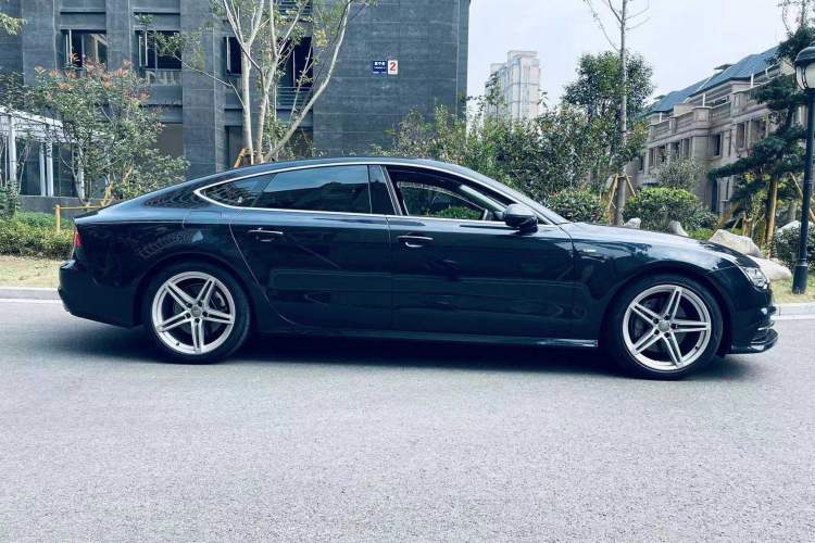 Used Audi A7 2018 40 TFSI quattro Technology Edition Exterior 2