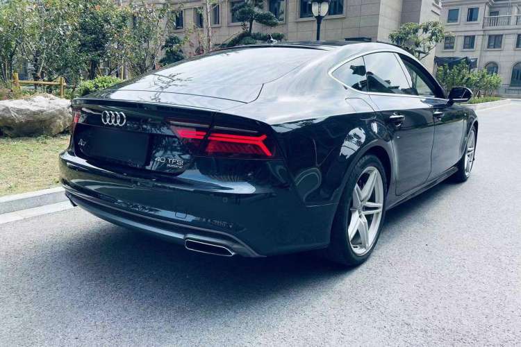 Used Audi A7 2018 40 TFSI quattro Technology Edition Exterior 4