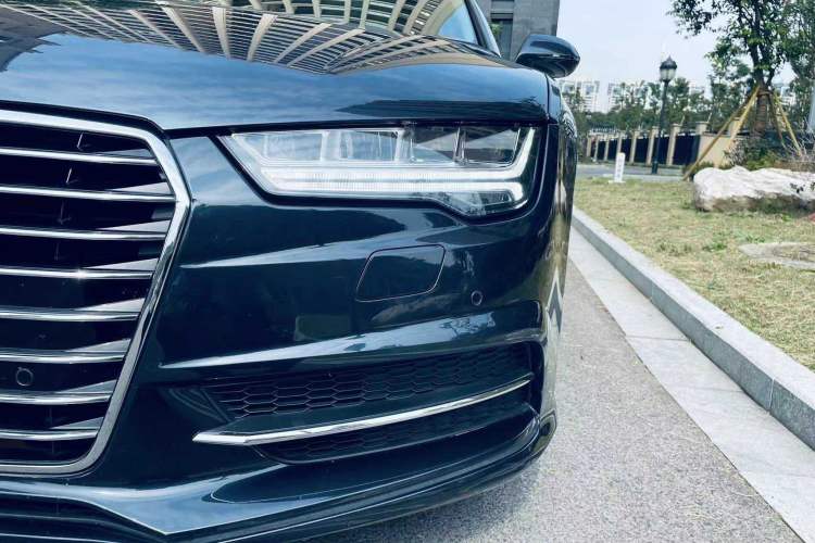 Used Audi A7 2018 40 TFSI quattro Technology Edition Exterior 6