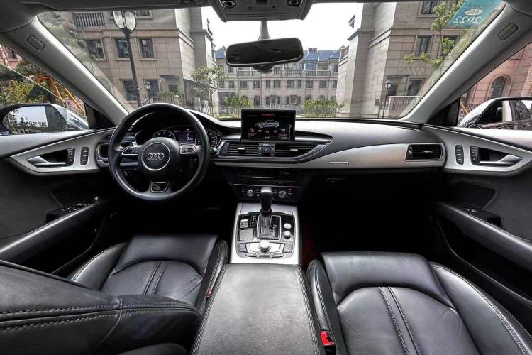 Used Audi A7 2018 40 TFSI quattro Technology Edition Interior 1