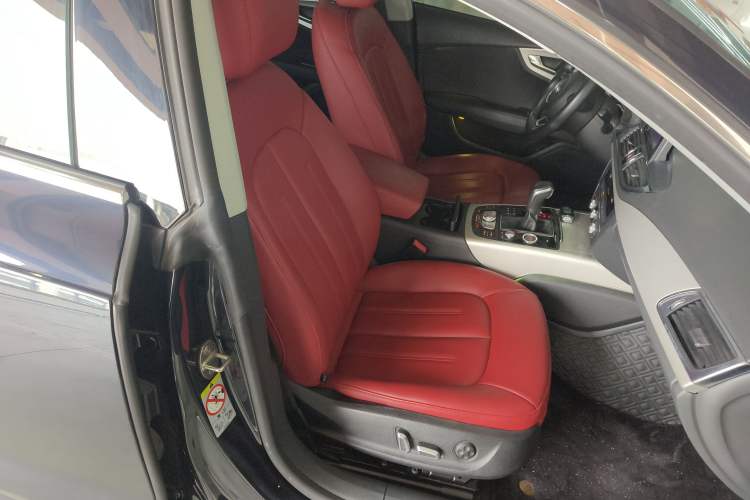 Used Audi A7 2018 35 TFSI Fashion Model Right Front Seat