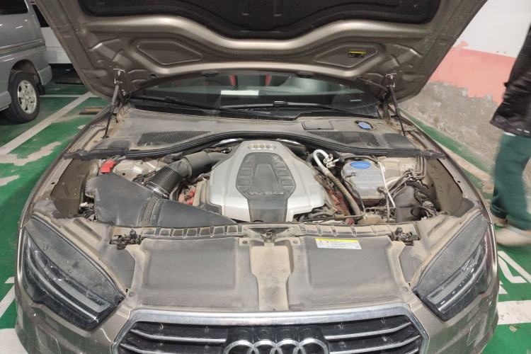 Used Audi A7 2018 50 TFSI quattro Comfort Model Engine Bay