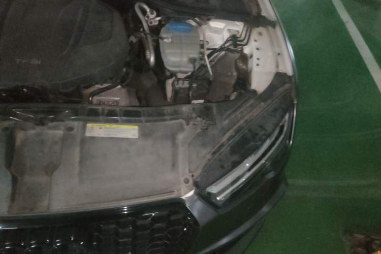 Used Audi A7 2018 40 TFSI Ambition Edition Engine Bay Left
