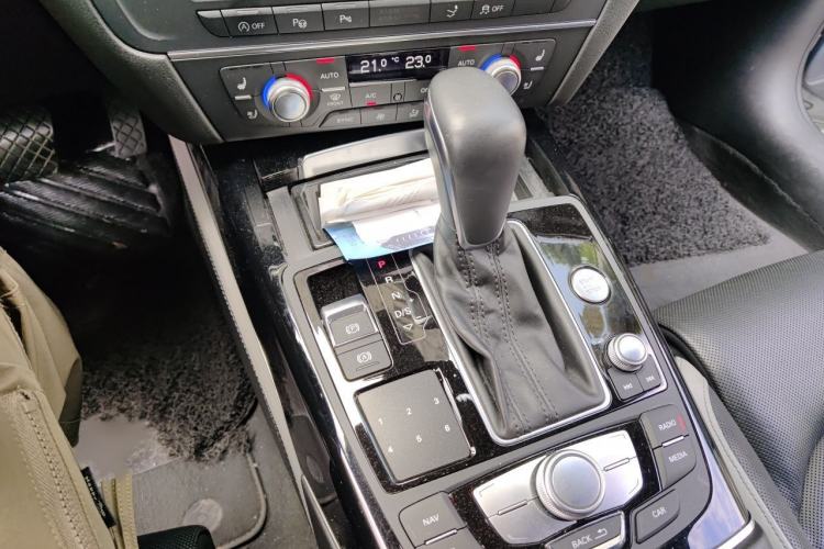 Used Audi A7 2018 50 TFSI quattro Dynamic Edition Gear Lever