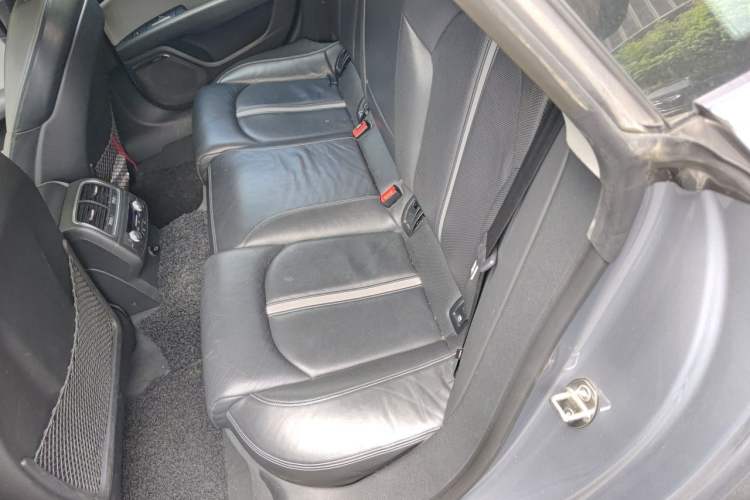 Used Audi A7 2018 50 TFSI quattro Dynamic Edition Left Rear Seat