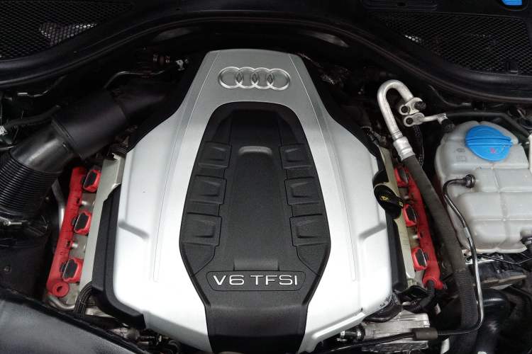 Used Audi A7 2018 50 TFSI quattro Dynamic Edition Engine Bay