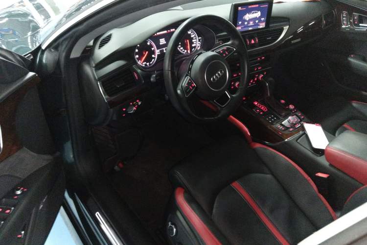 Used Audi A7 2018 50 TFSI quattro Dynamic Edition Interior 3