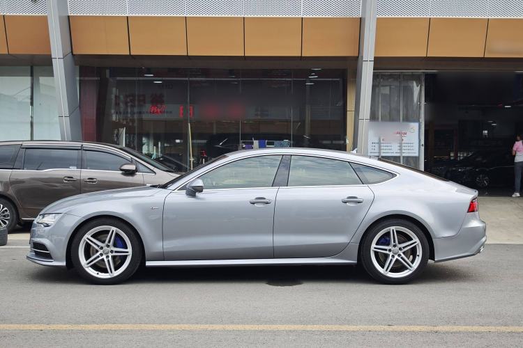 Used Audi A7 2018 40 TFSI quattro Technology Edition Exterior 2