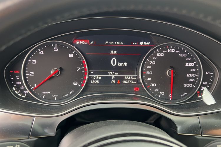 Used Audi A7 2018 35 TFSI Fashion Model Odometer Close Up