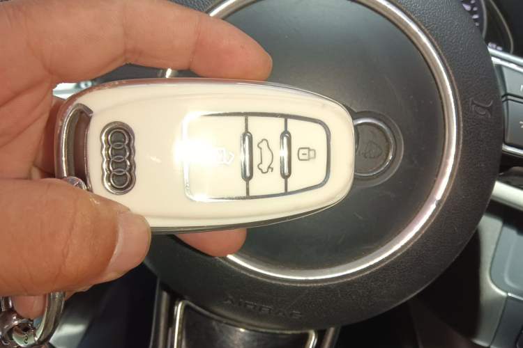 Used Audi A7 2018 40 TFSI Ambition Edition Vehicle Key