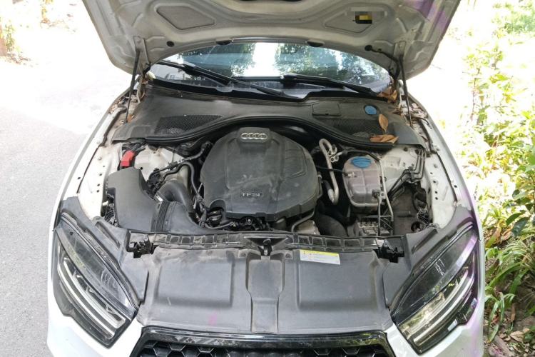 Used Audi A7 2018 40 TFSI quattro Technology Edition Engine Bay