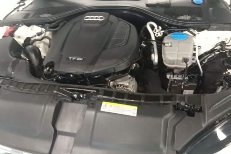 Used Audi A7 2018 40 TFSI quattro Technology Edition Engine Bay