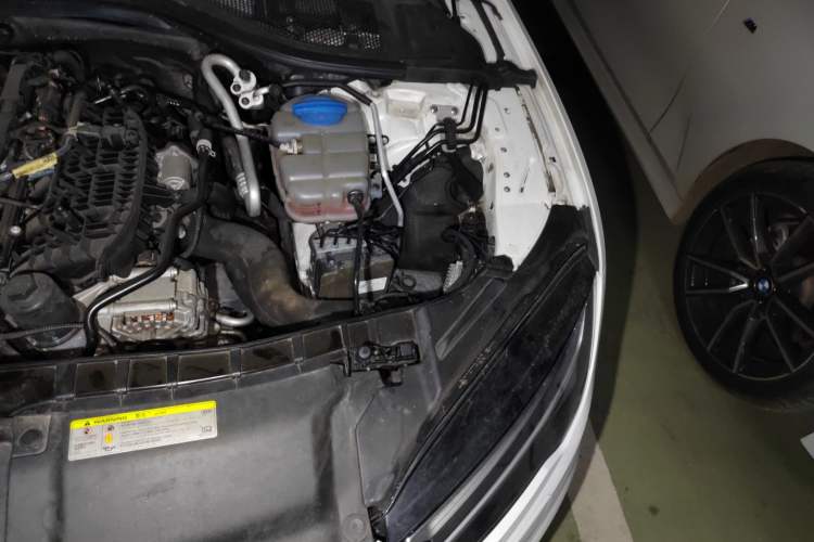 Used Audi A7 2018 40 TFSI Ambition Edition Engine Bay Left