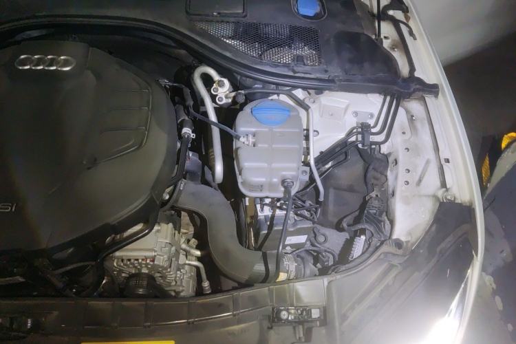 Used Audi A7 2018 35 TFSI Fashion Model Engine Bay Left