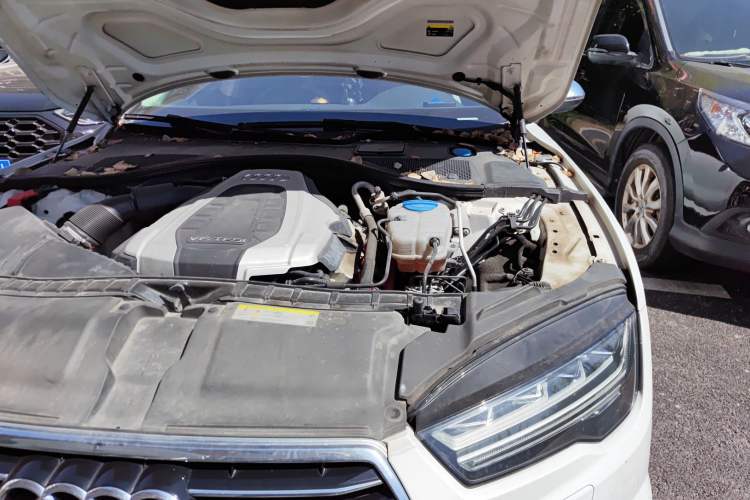 Used Audi A7 2018 50 TFSI quattro Comfort Model Engine Bay Left