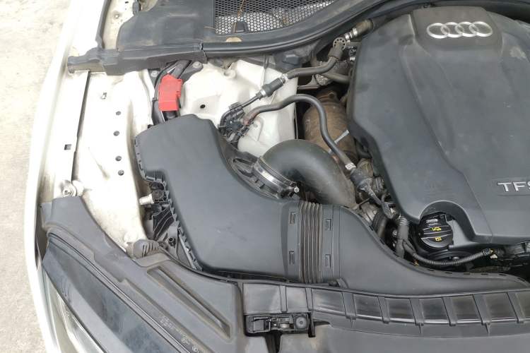Used Audi A7 2018 40 TFSI Ambition Edition Engine Bay Right