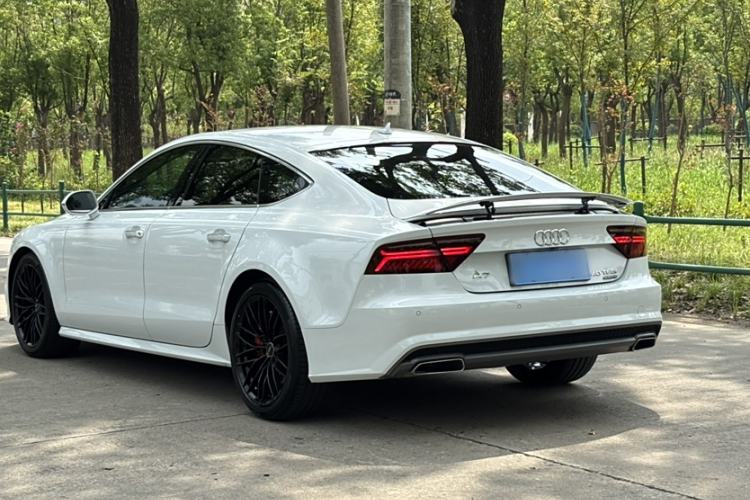 Used Audi A7 2018 40 TFSI quattro Technology Edition Exterior 4