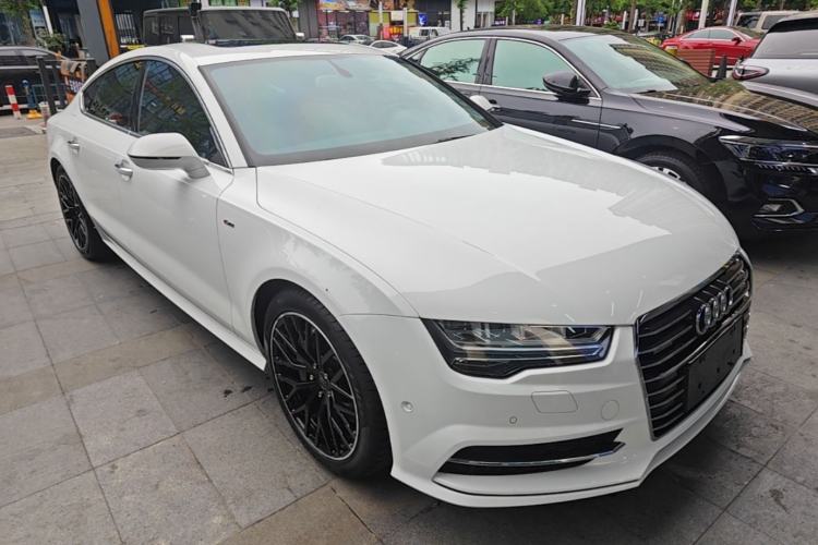 Used Audi A7 2018 50 TFSI quattro Comfort Model Front Right 45 Deg