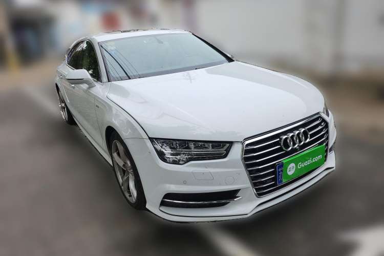 Used Audi A7 2018 40 TFSI Ambition Edition Front Right 45 Deg