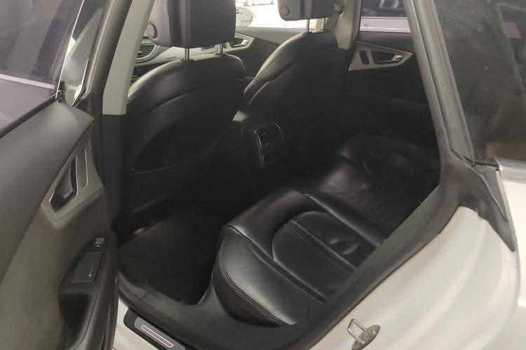 Used Audi A7 2018 40 TFSI quattro Technology Edition Interior 1