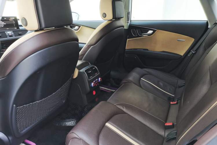 Used Audi A7 2018 50 TFSI quattro Comfort Model Interior 10