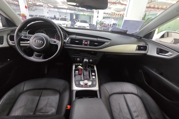 Used Audi A7 2018 40 TFSI Ambition Edition Interior 2