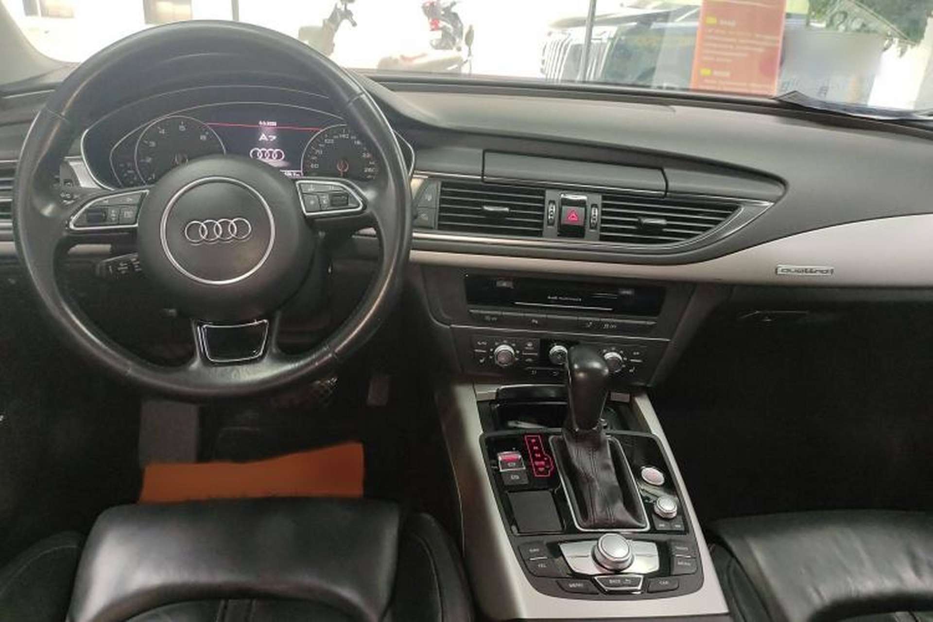 Used Audi A7 2018 40 TFSI quattro Technology Edition Interior 3