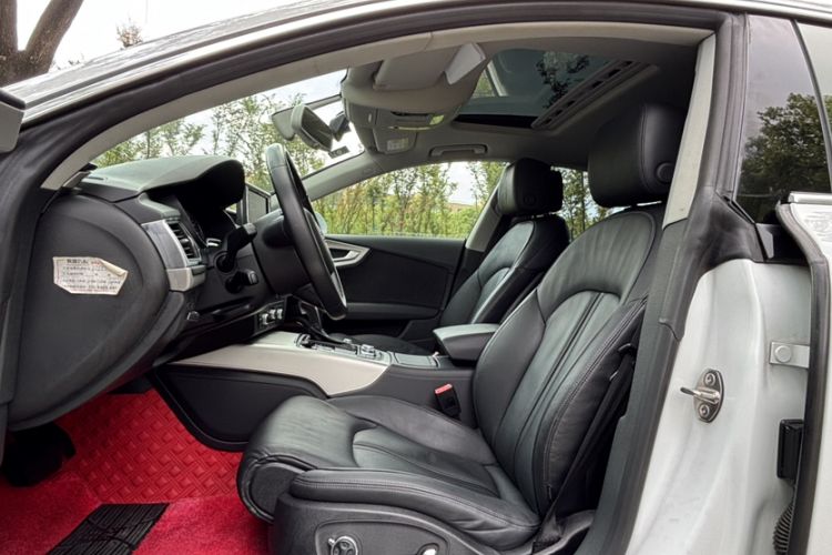 Used Audi A7 2018 40 TFSI quattro Technology Edition Interior 6