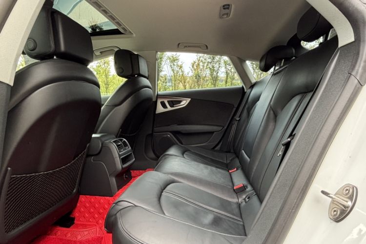Used Audi A7 2018 40 TFSI quattro Technology Edition Interior 7