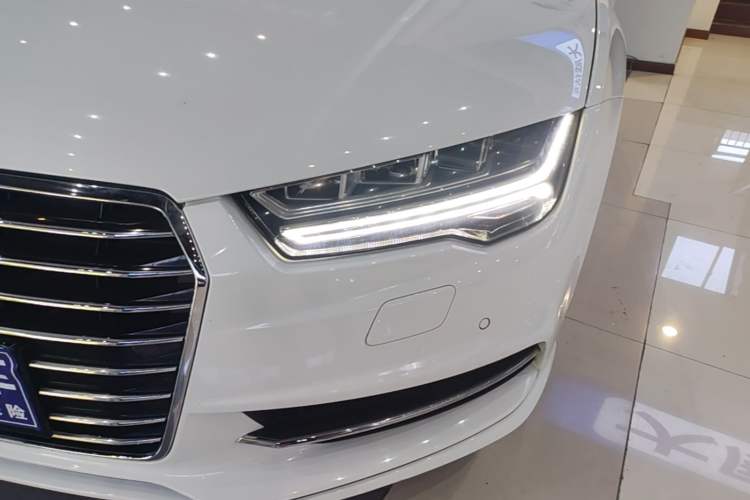 Used Audi A7 2018 40 TFSI Ambition Edition Left Front Headlight