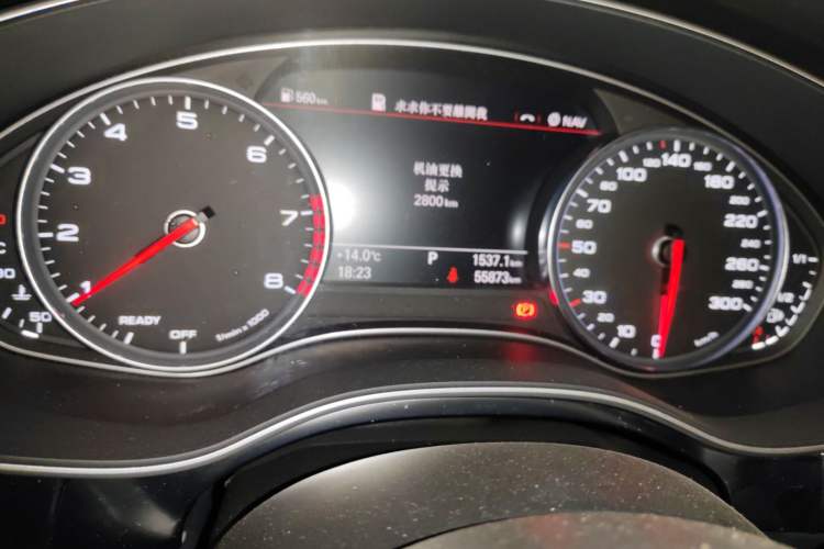 Used Audi A7 2018 40 TFSI Ambition Edition Odometer Close Up