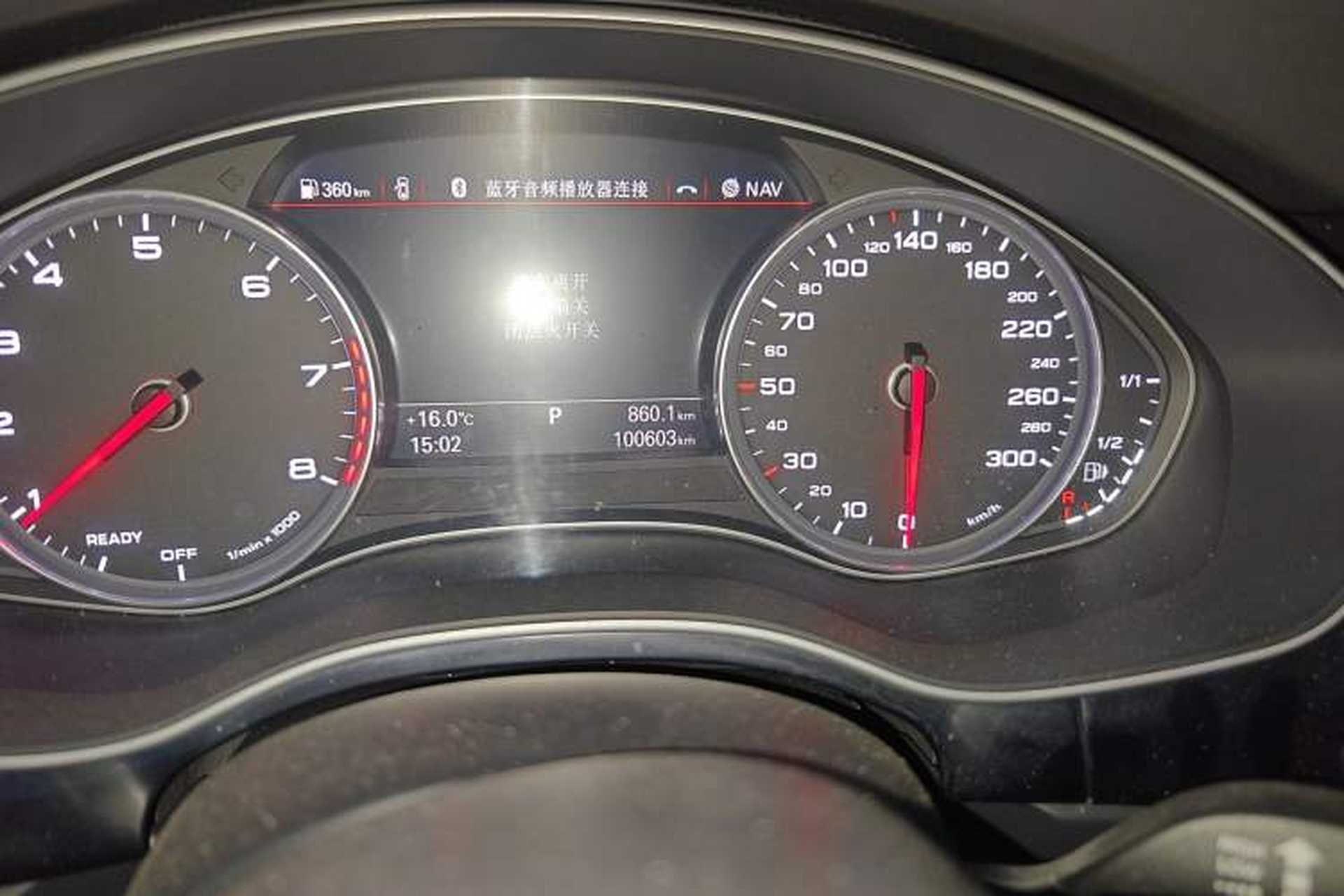 Used Audi A7 2018 40 TFSI quattro Technology Edition Odometer Close Up