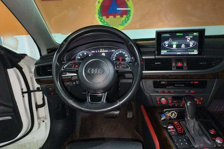 Used Audi A7 2018 50 TFSI quattro Comfort Model Steering Wheel
