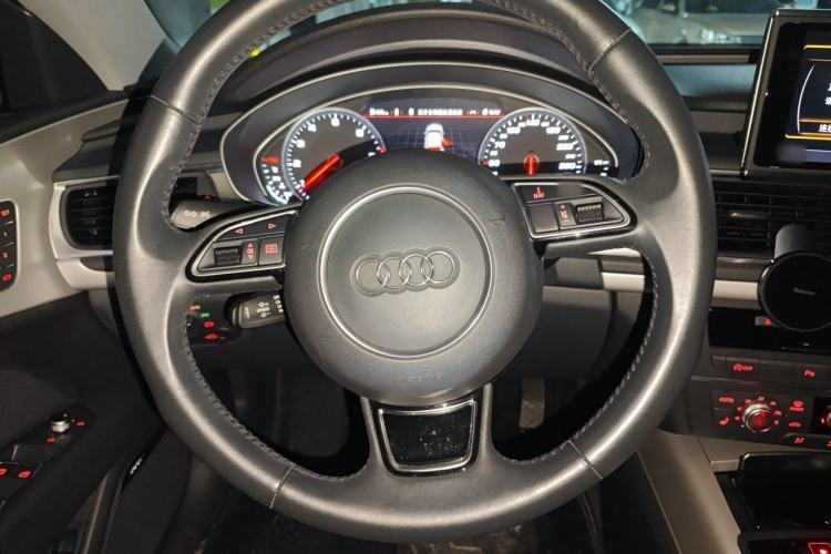 Used Audi A7 2018 40 TFSI Ambition Edition Steering Wheel