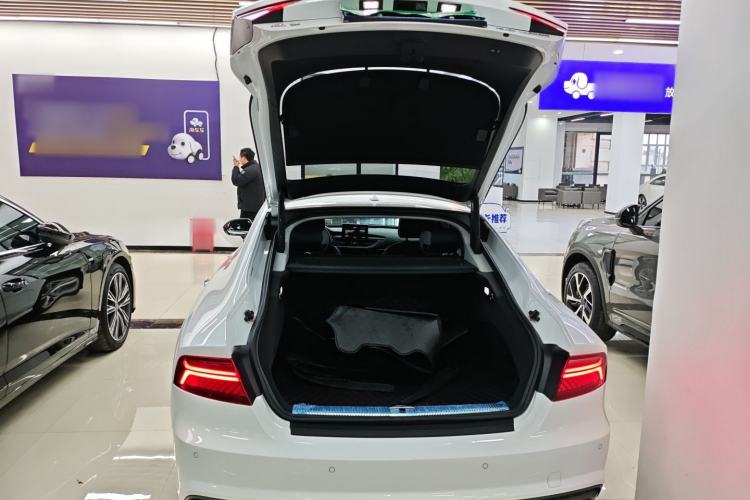 Used Audi A7 2018 50 TFSI quattro Comfort Model Trunk