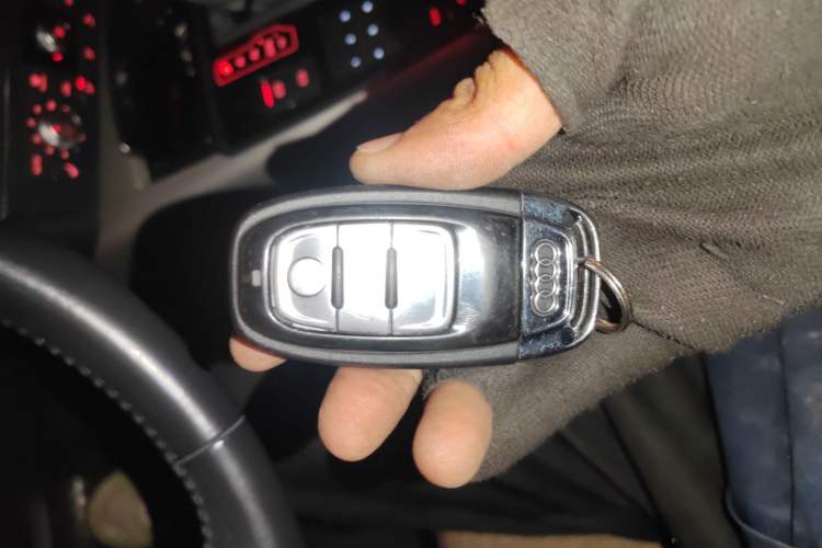 Used Audi A7 2018 40 TFSI Ambition Edition Vehicle Key