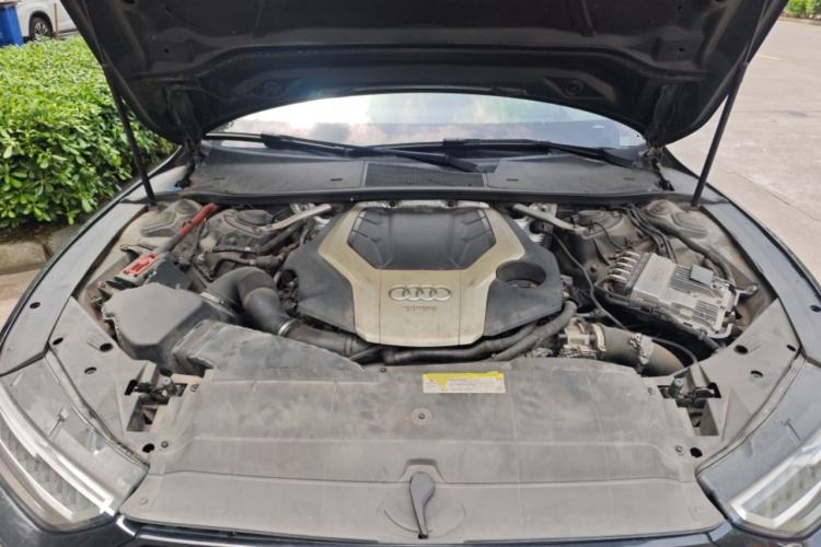 Used Audi A7 2019 55 TFSI quattro Dynamic Edition Engine Bay