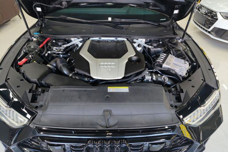 Used Audi A7 2019 55 TFSI quattro Dynamic Edition Engine Bay