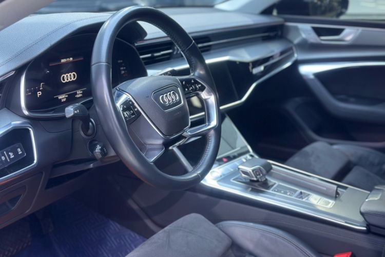 Used Audi A7 2019 55 TFSI quattro Dynamic Edition Interior 1