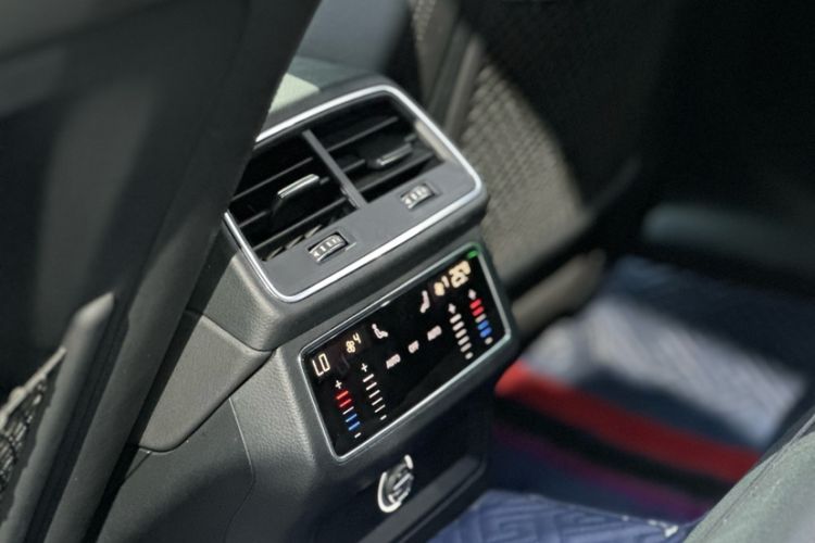 Used Audi A7 2019 55 TFSI quattro Dynamic Edition Interior 3