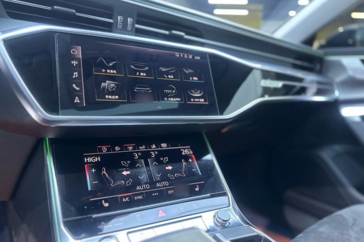 Used Audi A7 2019 55 TFSI quattro Dynamic Edition Interior 4