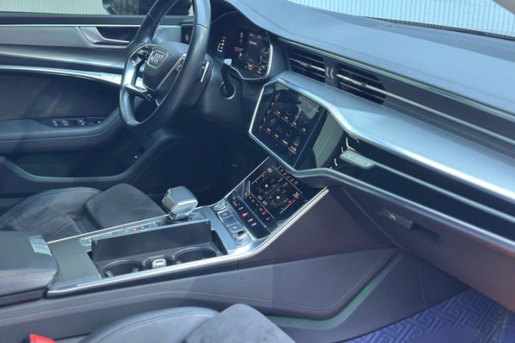 Used Audi A7 2019 55 TFSI quattro Dynamic Edition Interior 5